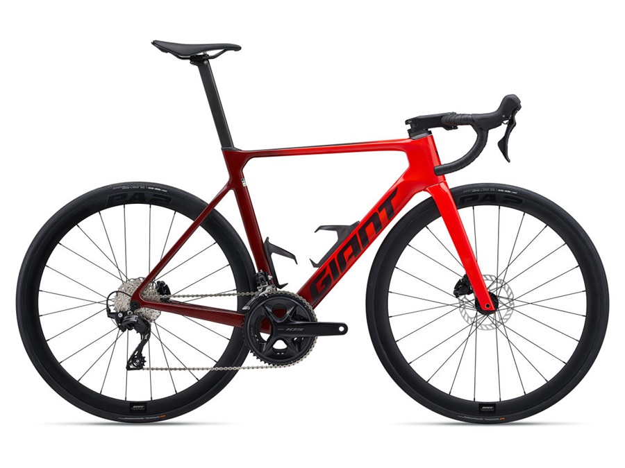 จักรยานเสือหมอบ AERO GIANT PROPEL ADVANCED 2 ชุดเกียร์ Shimano 105 hydraulic MY2024