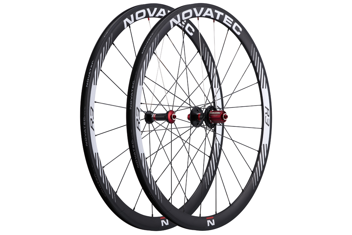 ล้อคาร์บอน NOVATEC R3 CARBON WHEELSET (Tubular/Clincher)